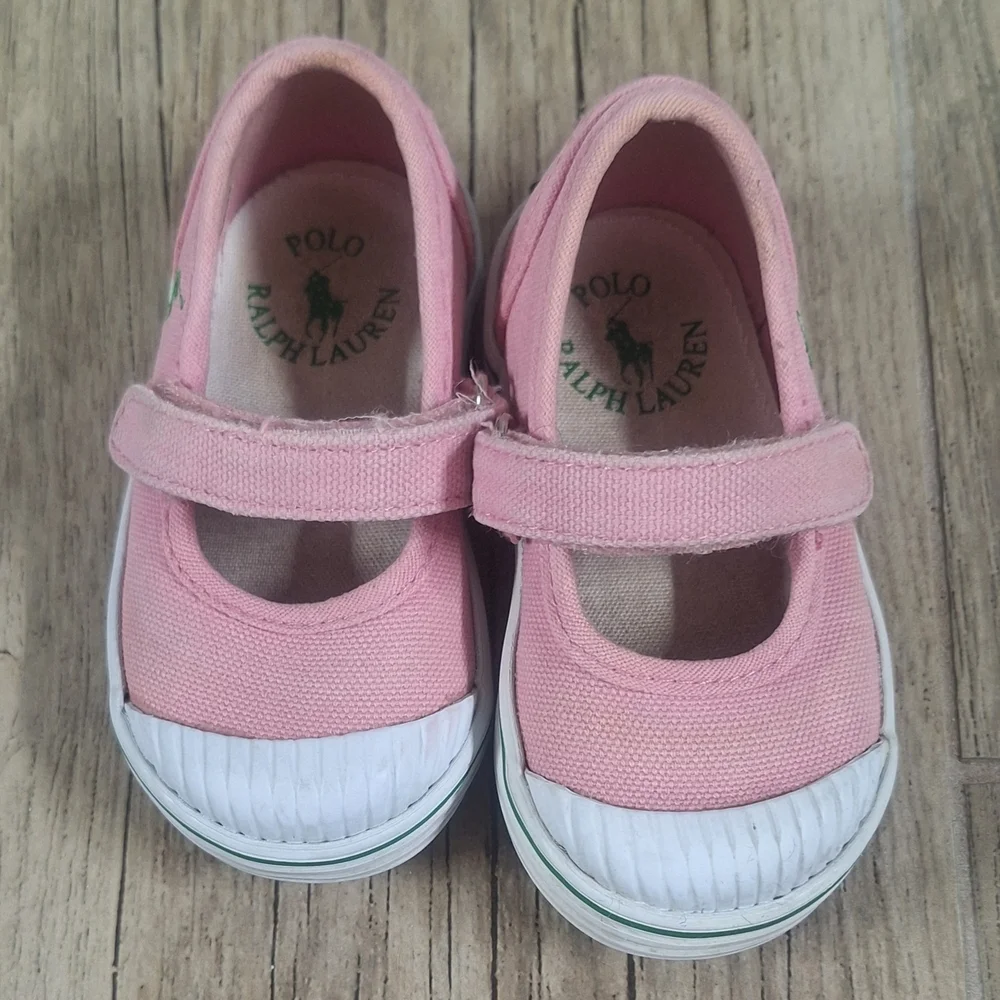 Polo by Ralph Lauren Kids Pink Canvas Shoes Sz.4